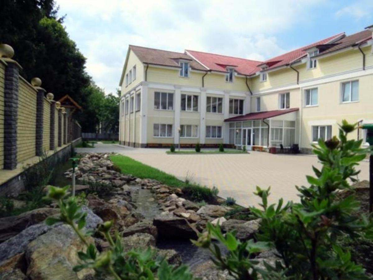 Zhyttedar Ulanov Luaran gambar