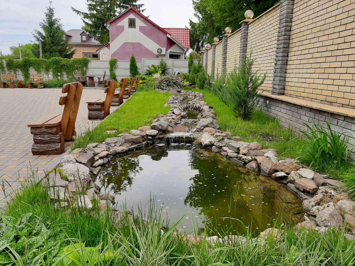 Zhyttedar Ulanov Luaran gambar