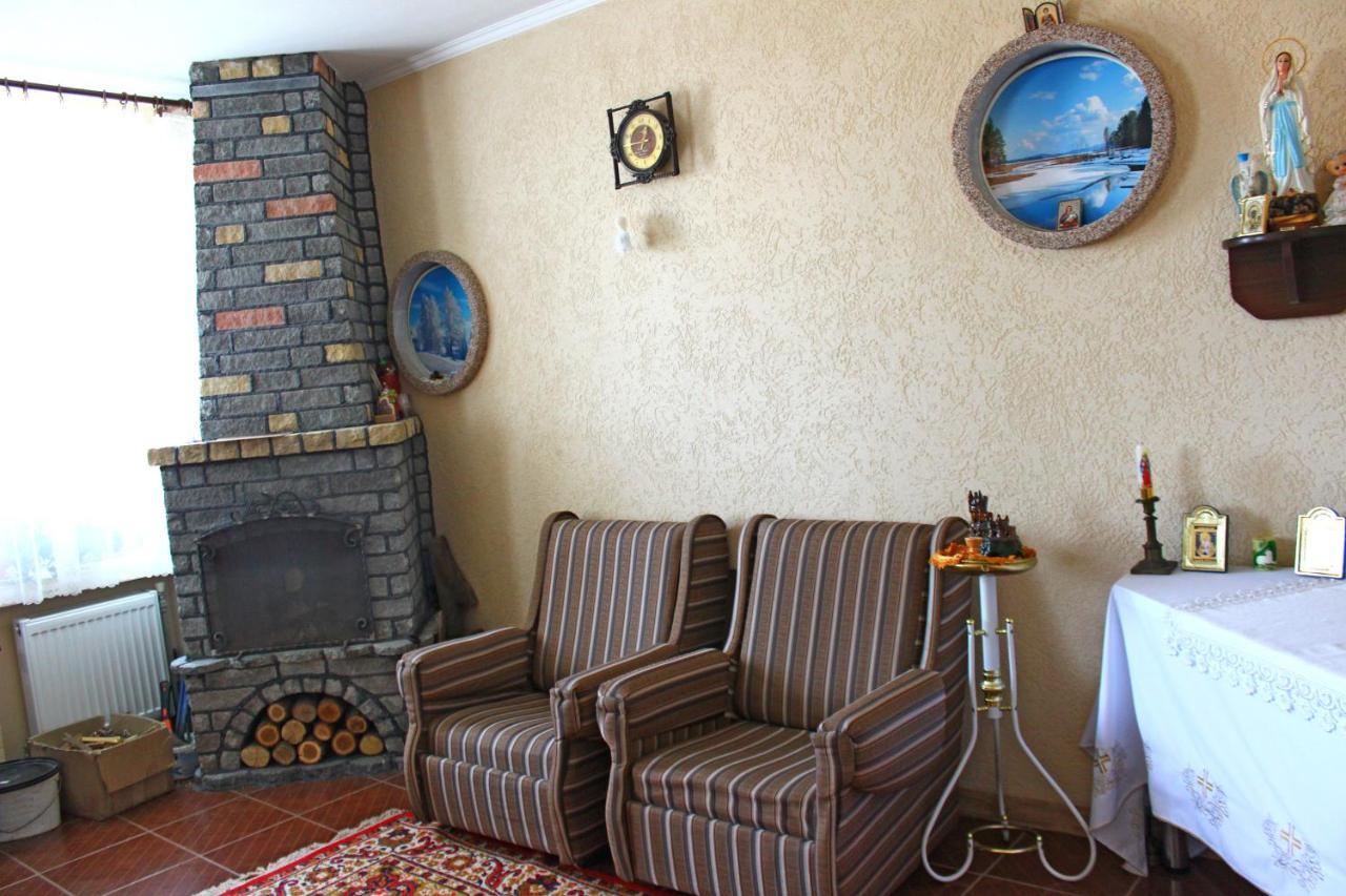 Zhyttedar Ulanov Luaran gambar