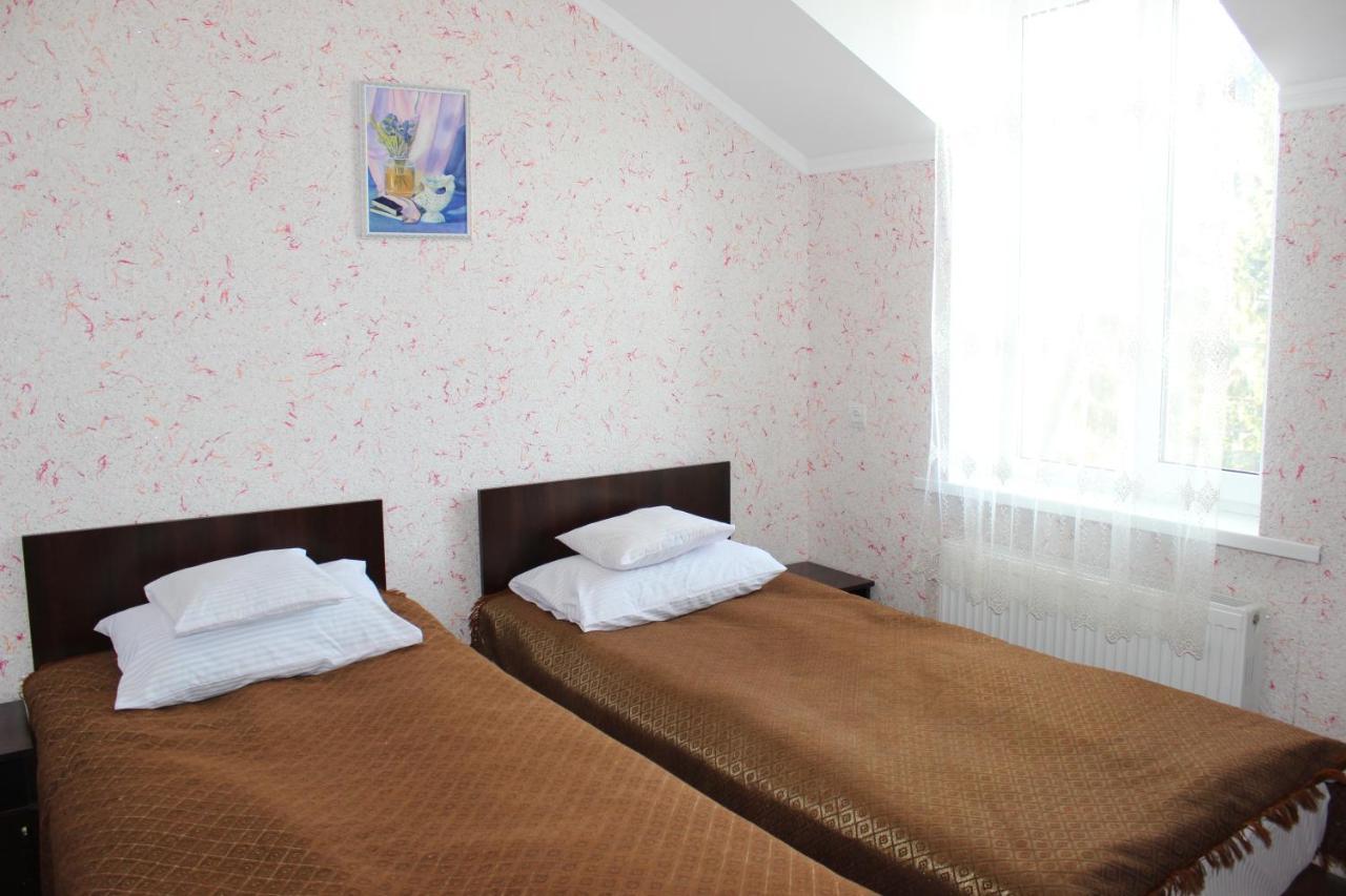 Zhyttedar Ulanov Luaran gambar